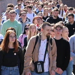 Jasna Góra. Pielgrzymka maturzystów - Droga Krzyżowa 