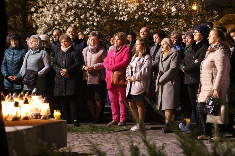 Płock. Czuwanie papieskie