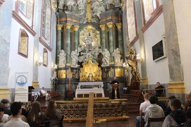 Jasna Góra. Pielgrzymka maturzystów
