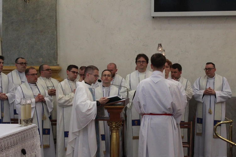 Jasna Góra. Pielgrzymka maturzystów