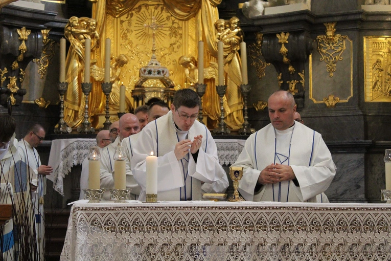 Jasna Góra. Pielgrzymka maturzystów