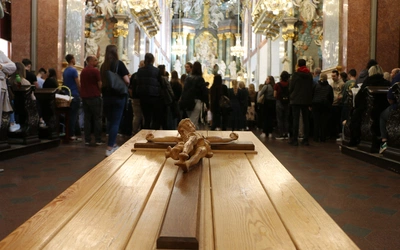 Jasna Góra. Pielgrzymka maturzystów - Msza św.