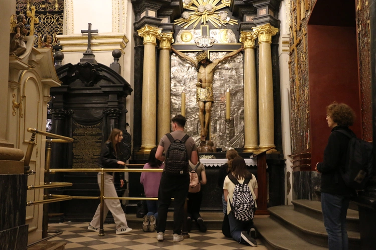 Jasna Góra. Pielgrzymka maturzystów - Msza św.