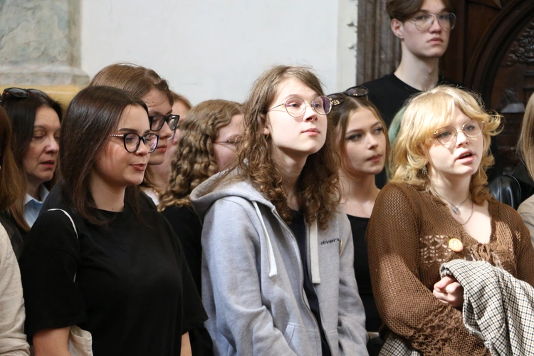 Jasna Góra. Pielgrzymka maturzystów - Msza św.