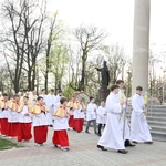 Powiśle Dąbrowskie pamięta o śp. abp. Zygmuncie Zimowskim