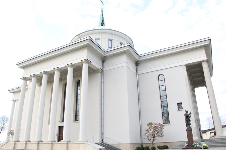 Powiśle Dąbrowskie pamięta o śp. abp. Zygmuncie Zimowskim