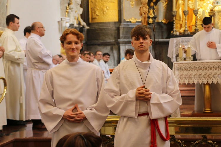 Jasna Góra. Pielgrzymka maturzystów - Msza św.