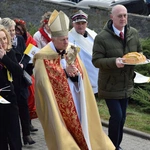 Relikwie św. Jana Pawła II dla parafii w Gowarczowie