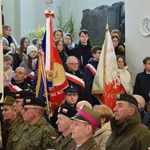 Relikwie św. Jana Pawła II dla parafii w Gowarczowie