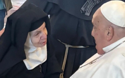 Franciszek i s. Francesca - nieoczekiwane spotkanie papieża z 94-letnią zakonnicą