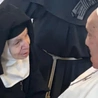 Franciszek i s. Francesca - nieoczekiwane spotkanie papieża z 94-letnią zakonnicą