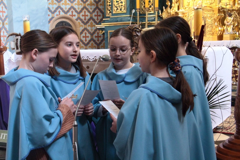 W odwiedzinach w parafii Narodzenia NMP w Myślenicach