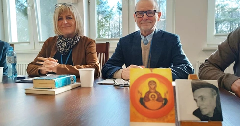 W nim znajdujemy bratnią duszę