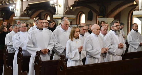 Błogosławieństwo akolitów i lektorów w Świebodzinie
