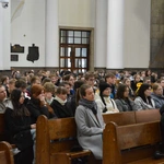 Drugi dzień rekolekcji wielkopostych dla katowickich szkół