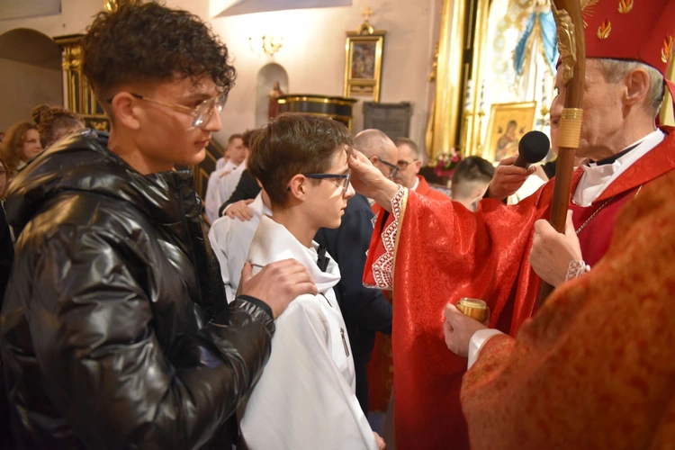 Bierzmowanie w Nowym Wiśniczu 2025