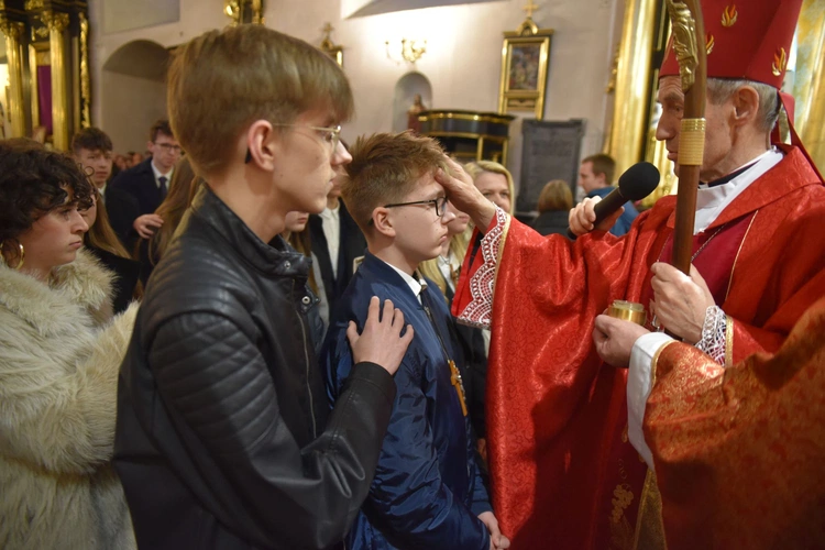 Bierzmowanie w Nowym Wiśniczu 2025