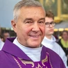 – Zaangażowanie w sprawy publiczne parafian jest bezpośrednim odzwierciedleniem głębokiej wiary i odpowiedzialności – mówi ks. Wojciech Osial.