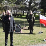 Na Żabiance posadzono Dąb Katyński
