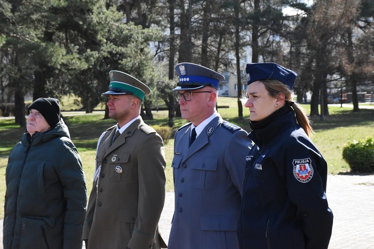 Na Żabiance posadzono Dąb Katyński