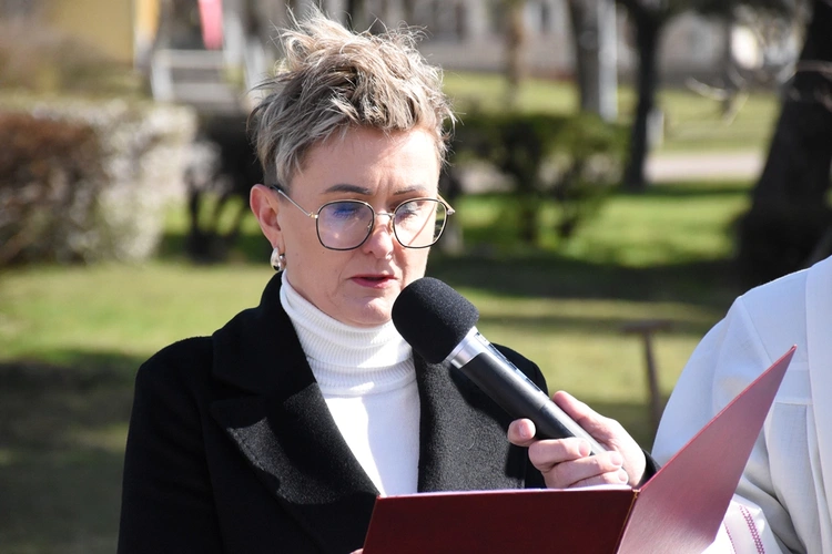Na Żabiance posadzono Dąb Katyński