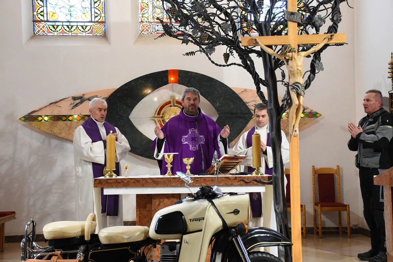 Rozpoczęcie sezonu motocyklowego