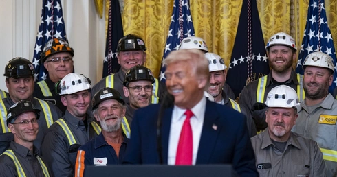 Trump: Kraje dzwonią do nas, podlizują się, żeby zawrzeć umowę ws. ceł