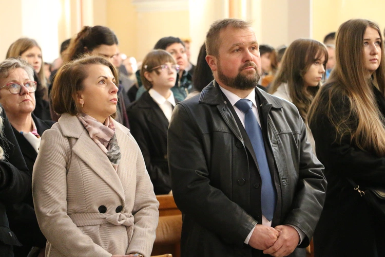 Nasielsk. Poświęcenie figury św. Michała Archanioła