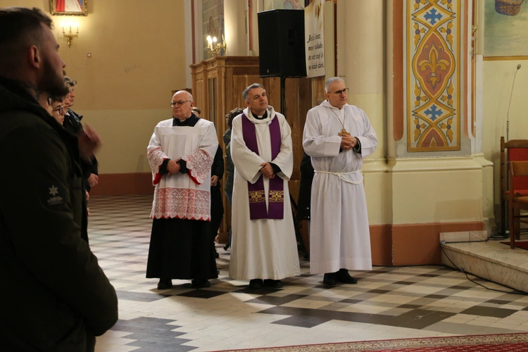 Nasielsk. Poświęcenie figury św. Michała Archanioła