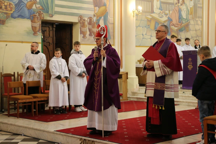 Nasielsk. Poświęcenie figury św. Michała Archanioła