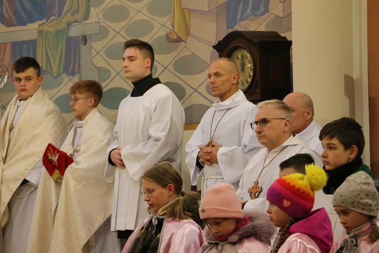 Nasielsk. Poświęcenie figury św. Michała Archanioła