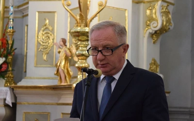 Dwie lekcje religii tygodniowo w szkołach w powiecie przysuskim