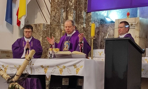 Katowice. Obchody 85. rocznicy Zbrodni Katyńskiej i 15. rocznicy katastrofy smoleńskiej
