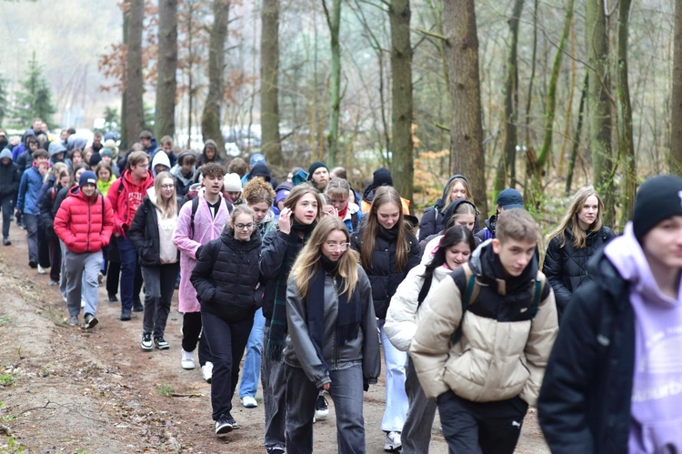 Pielgrzymka maturzystów do Gietrzwałdu