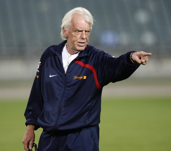 Zmarł Leo Beenhakker - selekcjoner, który przypomniał Polakom, że potrafią grać w piłkę