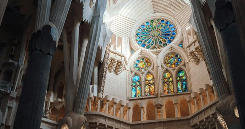 Hiszpania: konferencja episkopatu upowszechnia wiedzę o życiu Kościoła