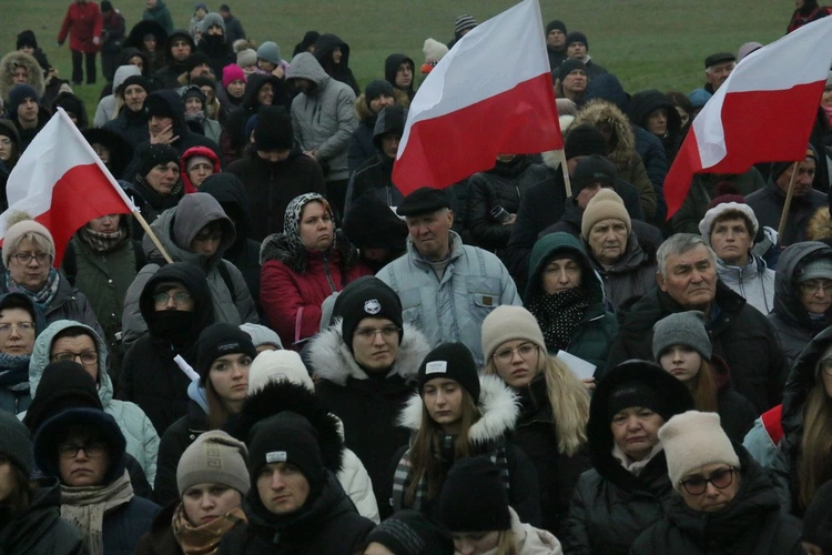 Młodzi za krzyżem