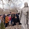 Droga Krzyżowa do Lasku Miłosierdzia