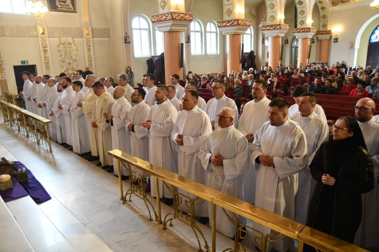 Diecezja ma nowych nadzwyczajnych szafarzy Komunii świętej