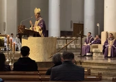 Abp Skworc do samorządowców: Niech wasza sprawczość nie ogranicza się do efektywnego zarządzania pieniędzmi