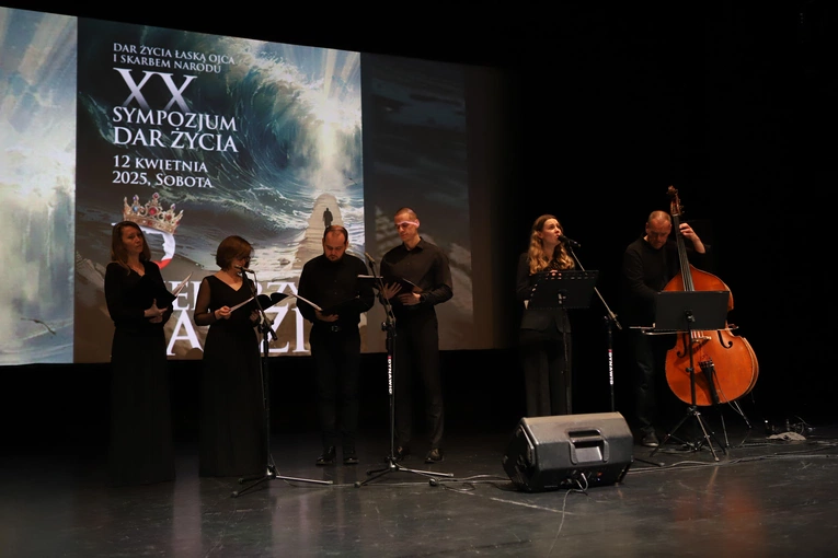 XX Sympozjum Dar Życia - świadectwo i modlitwa pieśnią