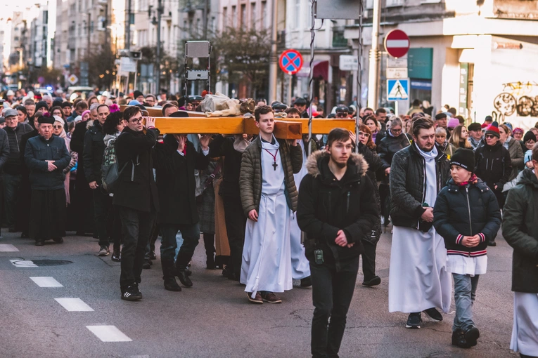 Gdyńska Droga Krzyżowa 2025