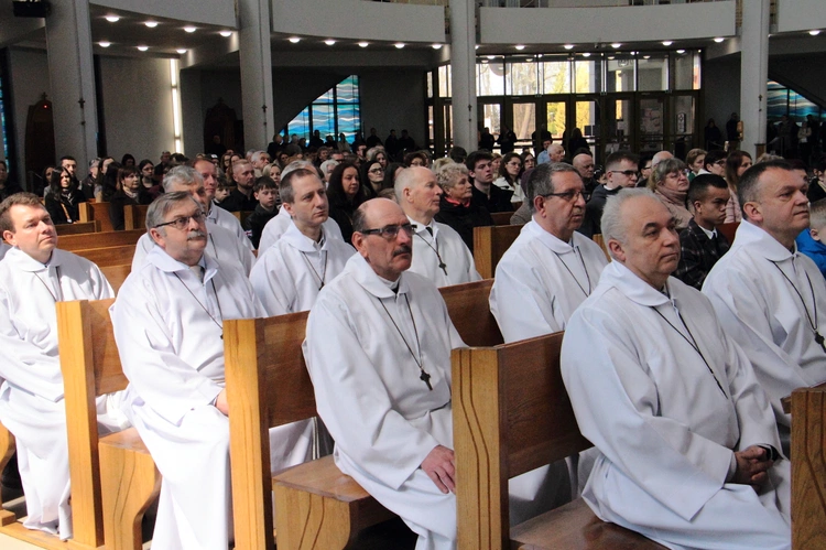 Błogosławieństwo nadzwyczajnych szafarzy Komunii świętej 2025