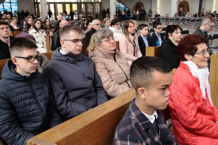 Błogosławieństwo nadzwyczajnych szafarzy Komunii świętej 2025