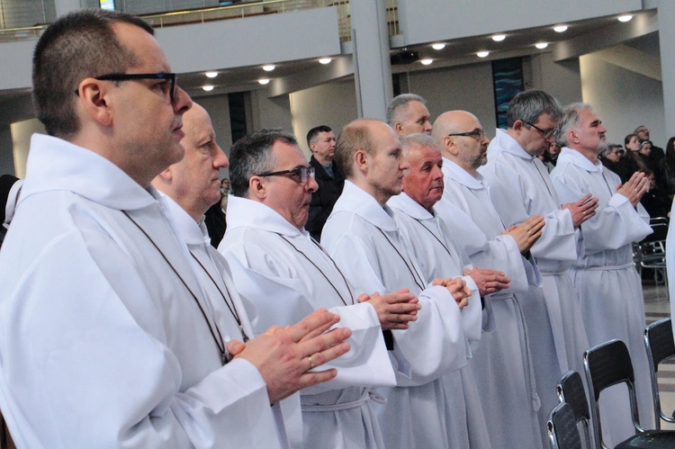 Błogosławieństwo nadzwyczajnych szafarzy Komunii świętej 2025