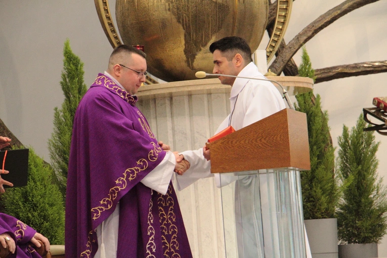 Błogosławieństwo nadzwyczajnych szafarzy Komunii świętej 2025