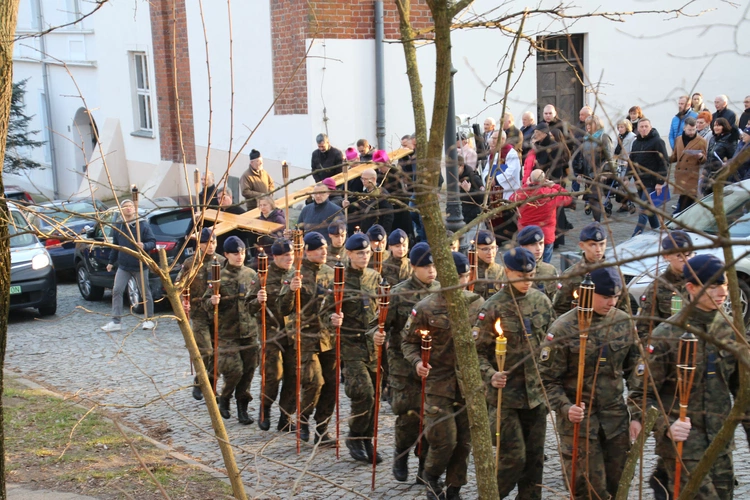 Płock. Droga Krzyżowa na Starym Mieście