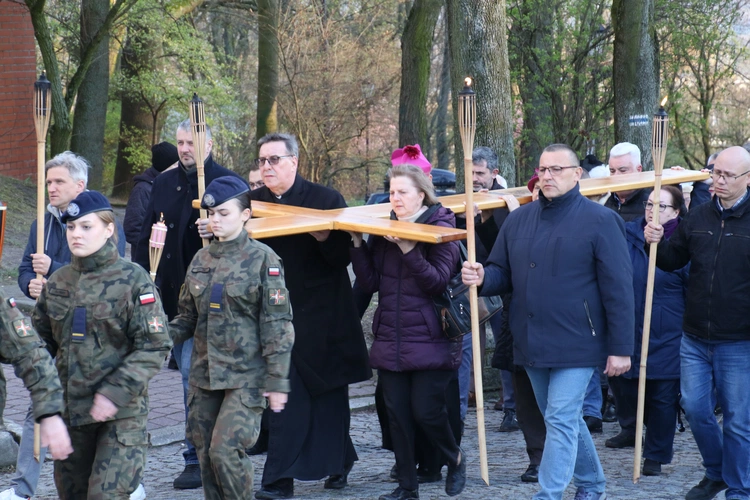 Płock. Droga Krzyżowa na Starym Mieście