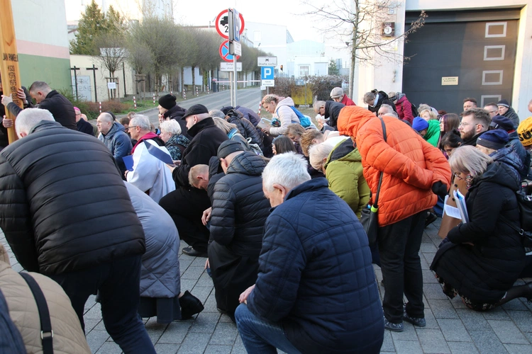 Płock. Droga Krzyżowa na Starym Mieście