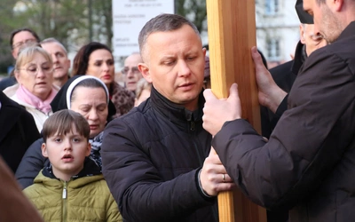 Płock. Droga Krzyżowa na Starym Mieście